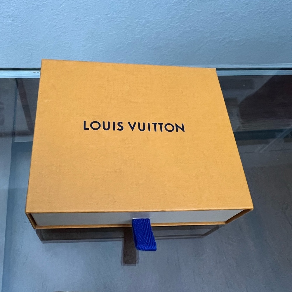 Louis Vuitton drawer box AUTHENTIC